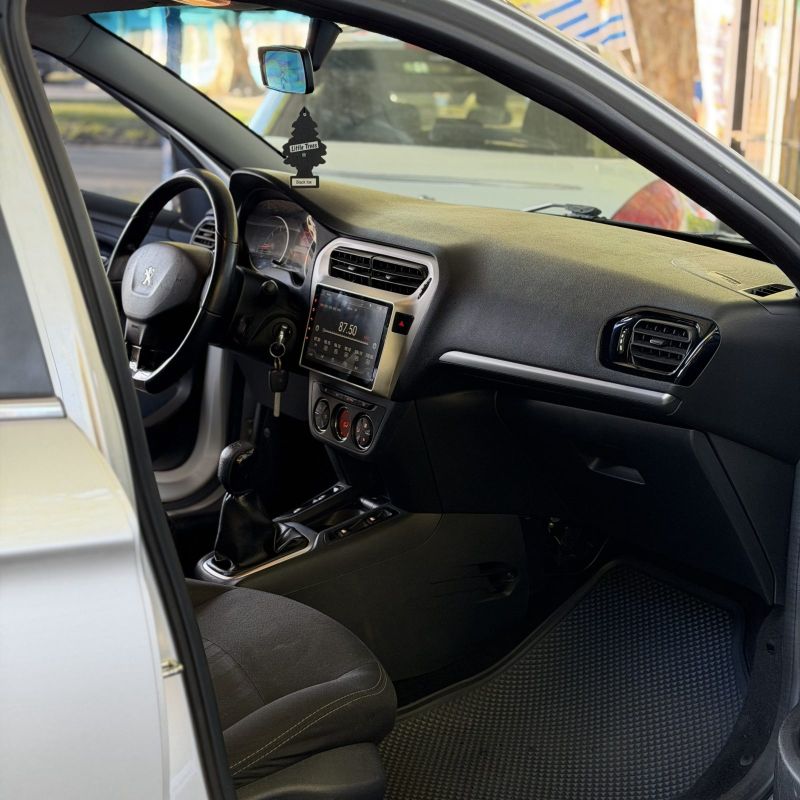 Peugeot 301 foto 7