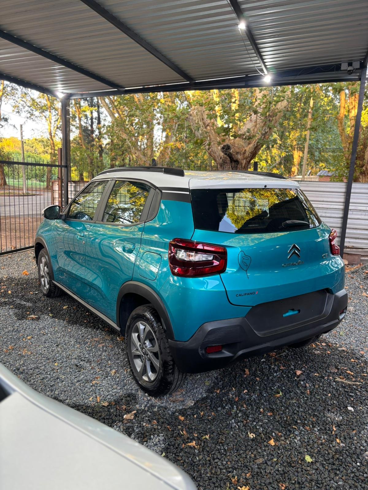 Miniatura del vehículo