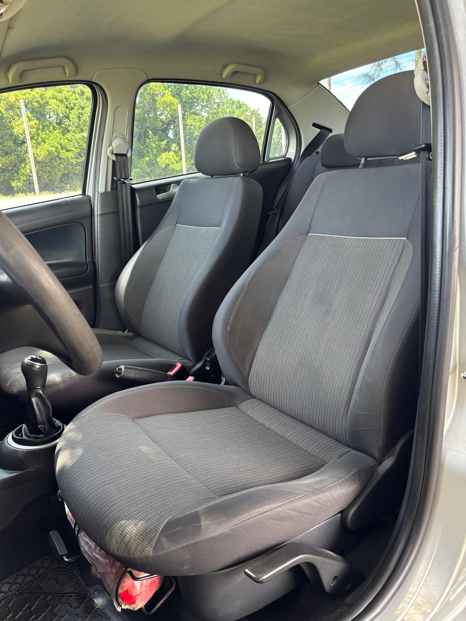 Volkswagen Gol foto 7